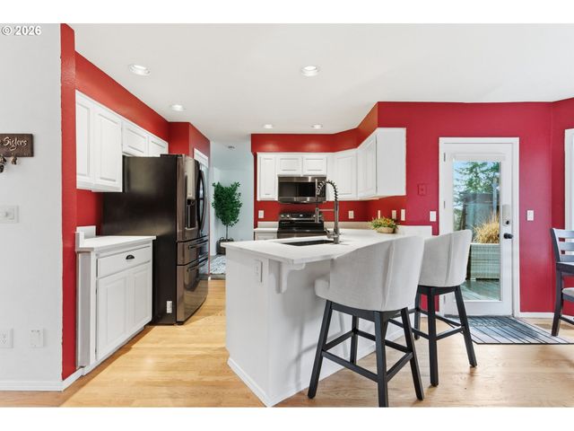 15410 Sw GULL Ct, Beaverton, OR 97007