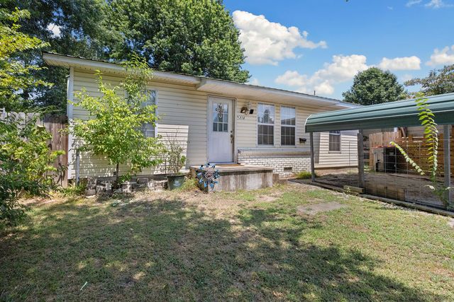 1318 Hembree Avenue, Springdale, AR 72764