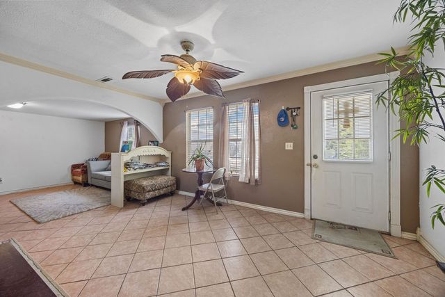 1318 Hembree Avenue, Springdale, AR 72764