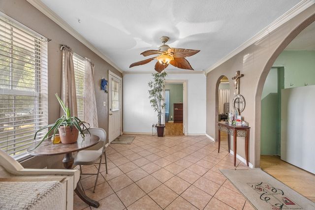 1318 Hembree Avenue, Springdale, AR 72764