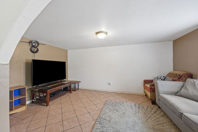 1318 Hembree Avenue, Springdale, AR 72764