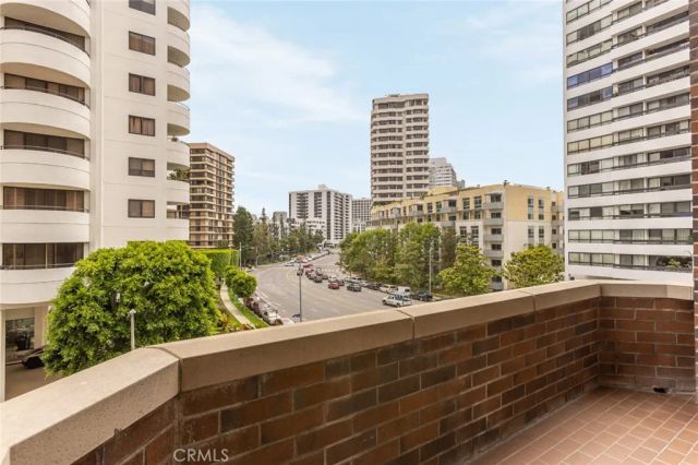 10550 Wilshire Boulevard 302, Los Angeles, CA 90024