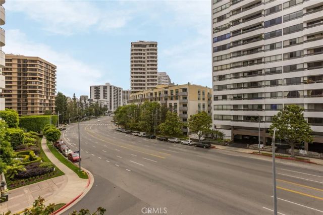 10550 Wilshire Boulevard 302, Los Angeles, CA 90024