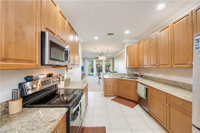 11991 Champions Green WAY # 607, Fort Myers, FL 33913