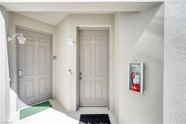 11991 Champions Green WAY # 607, Fort Myers, FL 33913