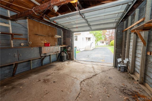572 Gilmore Avenue, North Tonawanda, NY 14120