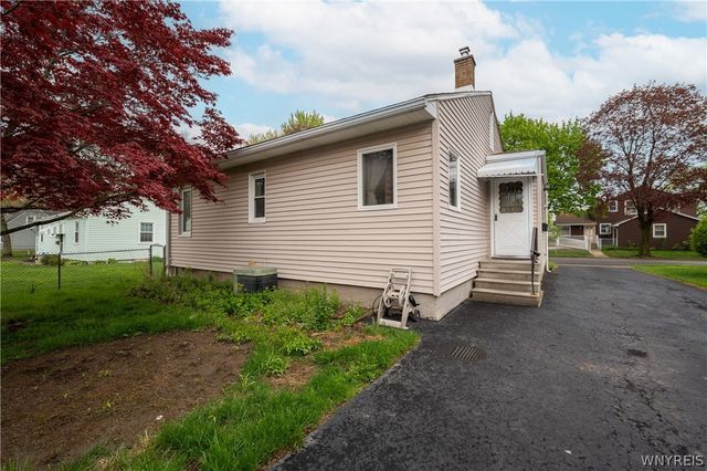 572 Gilmore Avenue, North Tonawanda, NY 14120
