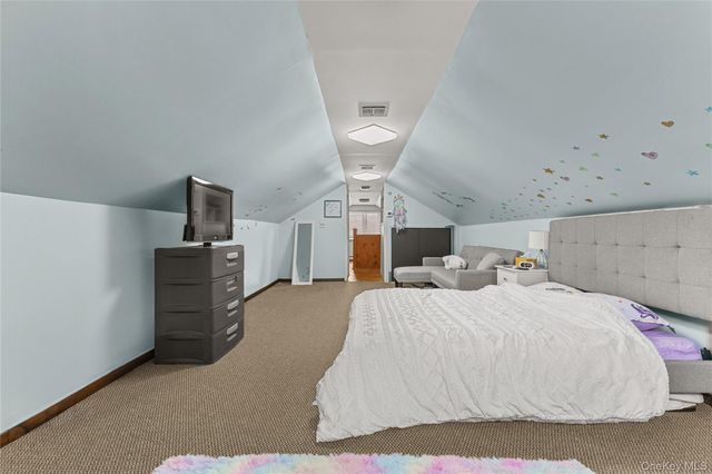 661 Saint Lukes Place, North Baldwin, NY 11510