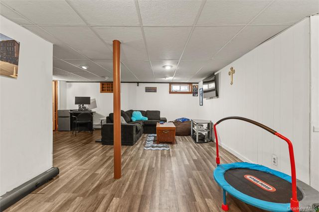 661 Saint Lukes Place, North Baldwin, NY 11510