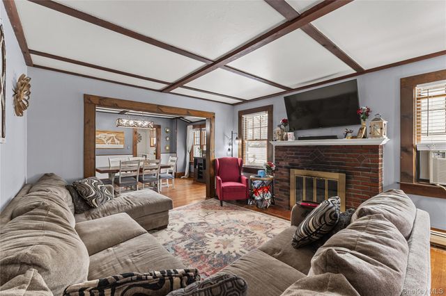 661 Saint Lukes Place, North Baldwin, NY 11510