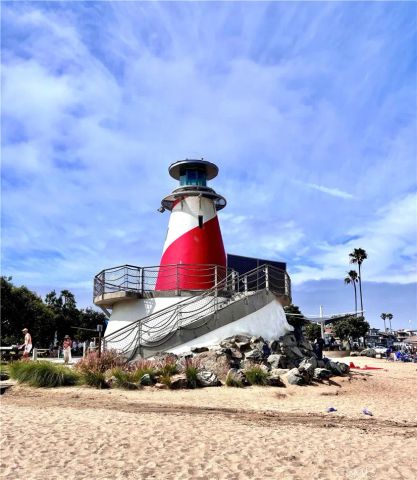 1510 W Balboa Blvd, Newport Beach, CA 92663