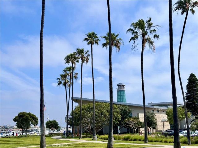 1510 W Balboa Blvd, Newport Beach, CA 92663