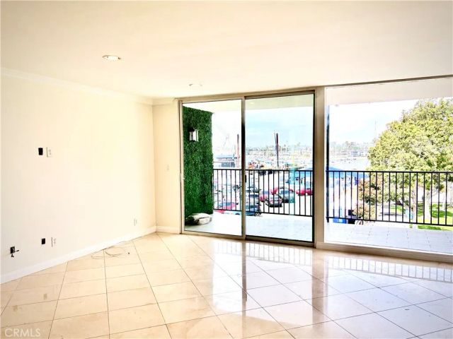 1510 W Balboa Blvd, Newport Beach, CA 92663