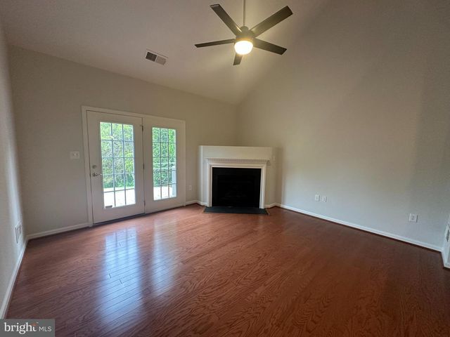 44322 MCHENRY SQ, Ashburn, VA 20147