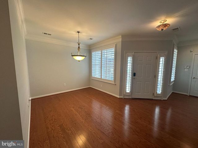 44322 MCHENRY SQ, Ashburn, VA 20147
