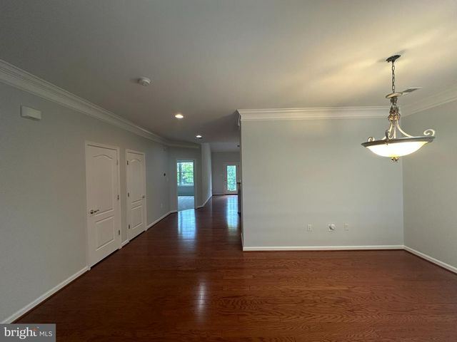 44322 MCHENRY SQ, Ashburn, VA 20147