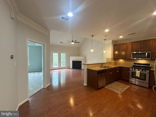 44322 MCHENRY SQ, Ashburn, VA 20147