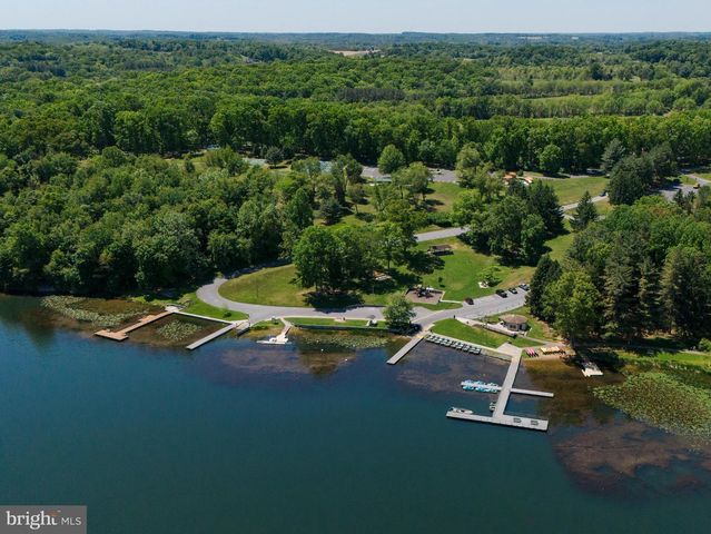 4265 HOME DALE RD, Sykesville, MD 21784