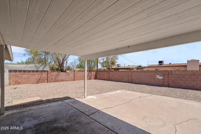 3631 W DENTON Lane, Phoenix, AZ 85019