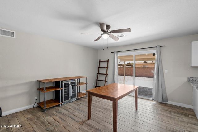 3631 W DENTON Lane, Phoenix, AZ 85019