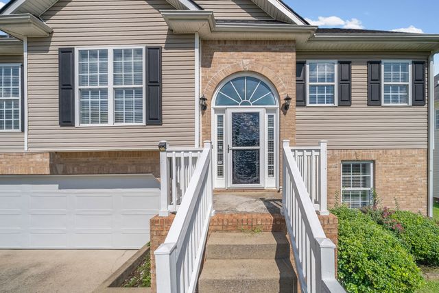 3446 Southwood Dr, Clarksville, TN 37042