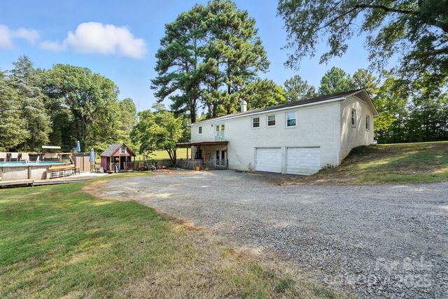 3306 Barr Road, Concord, NC 28027