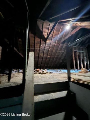 4113 W Broadway, Louisville, KY 40211