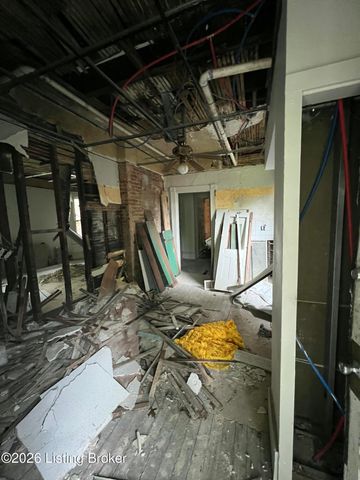 4113 W Broadway, Louisville, KY 40211