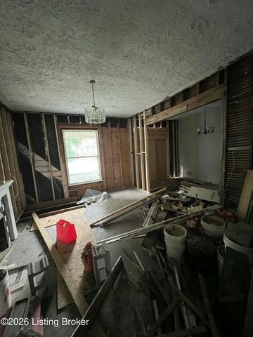 4113 W Broadway, Louisville, KY 40211