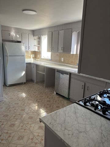 21-21a Careny Street 2, Medford, MA 02155