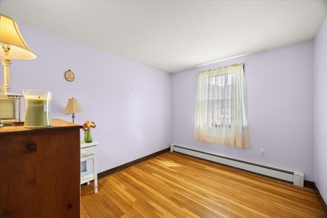158 Duffy Dr, Taunton, MA 02780