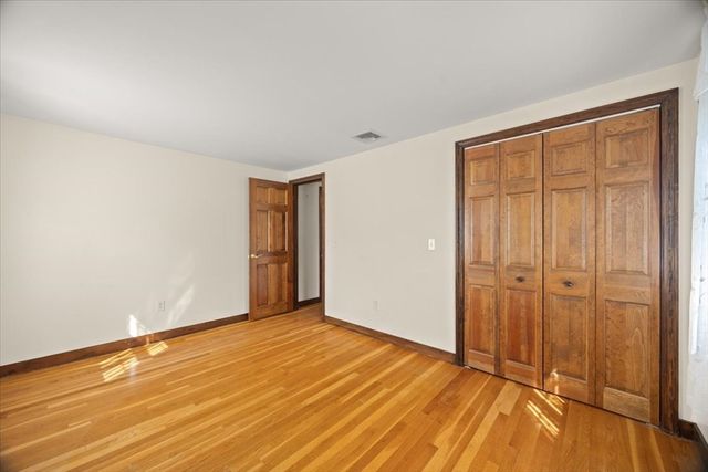 158 Duffy Dr, Taunton, MA 02780