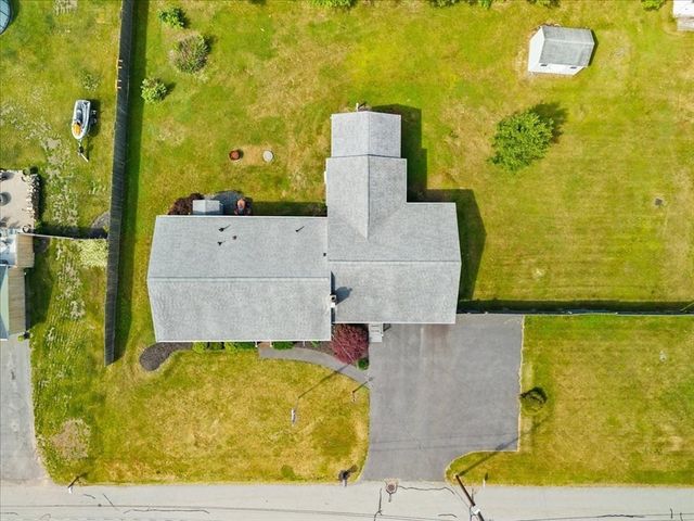 158 Duffy Dr, Taunton, MA 02780