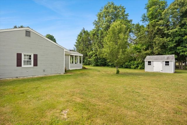 158 Duffy Dr, Taunton, MA 02780