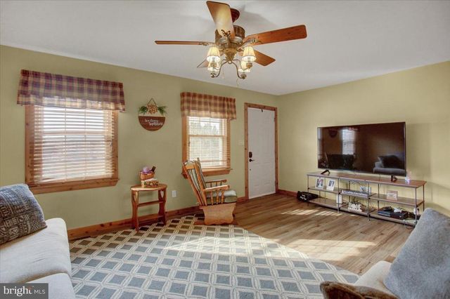 3555 HAROLD PL, Greencastle, PA 17225