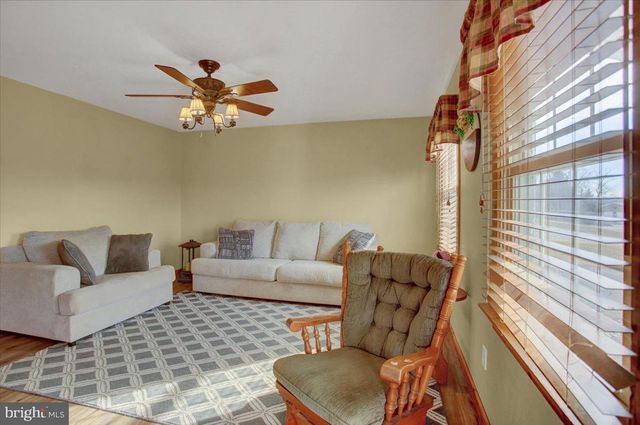 3555 HAROLD PL, Greencastle, PA 17225