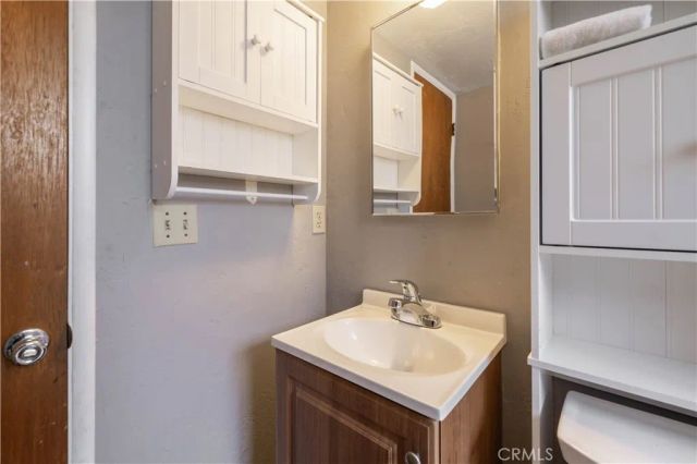 301 W Rainbow, Big Bear City, CA 92314