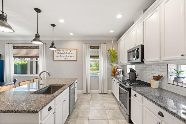 2821 CASTERTON DRIVE, Melbourne, FL 32940