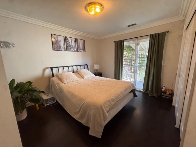 2275 Boxwood St, Sacramento, CA 95815