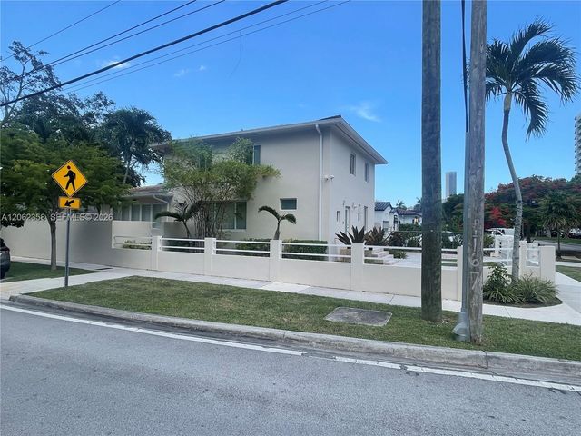 383 SW 25th Road, Miami, FL 33129