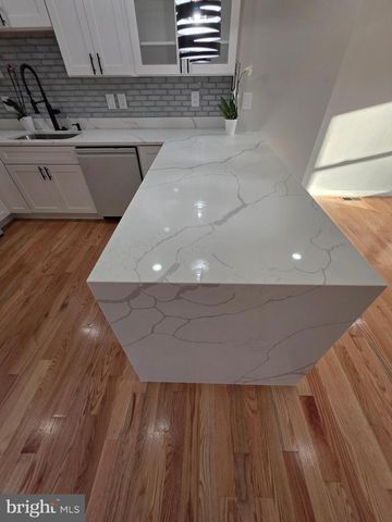 15 CHARLES ST, Westminster, MD 21157