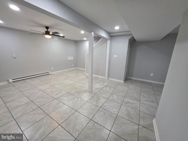 15 CHARLES ST, Westminster, MD 21157