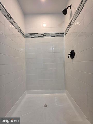 15 CHARLES ST, Westminster, MD 21157