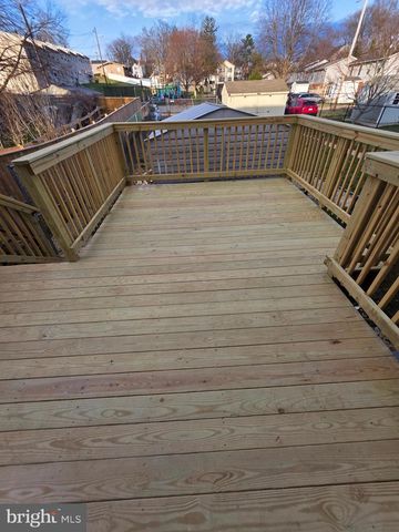 15 CHARLES ST, Westminster, MD 21157