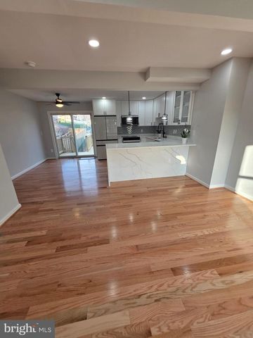 15 CHARLES ST, Westminster, MD 21157