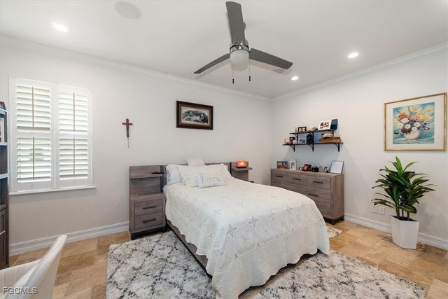 2157 Club House RD, North Fort Myers, FL 33917