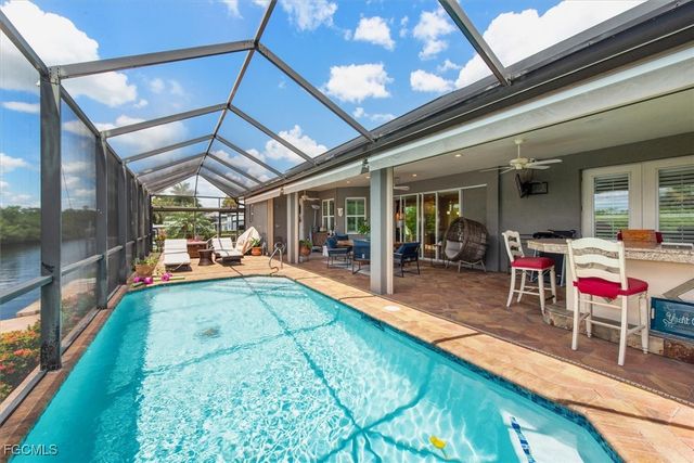 2157 Club House RD, North Fort Myers, FL 33917
