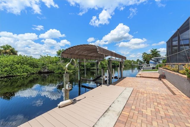 2157 Club House RD, North Fort Myers, FL 33917