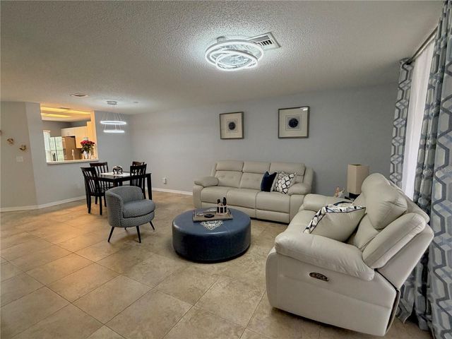 2122 CLOVER HILL ROAD, Palm Harbor, FL 34683