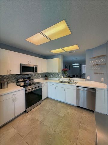 2122 CLOVER HILL ROAD, Palm Harbor, FL 34683